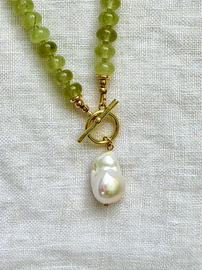 Pearl Charm - Medium